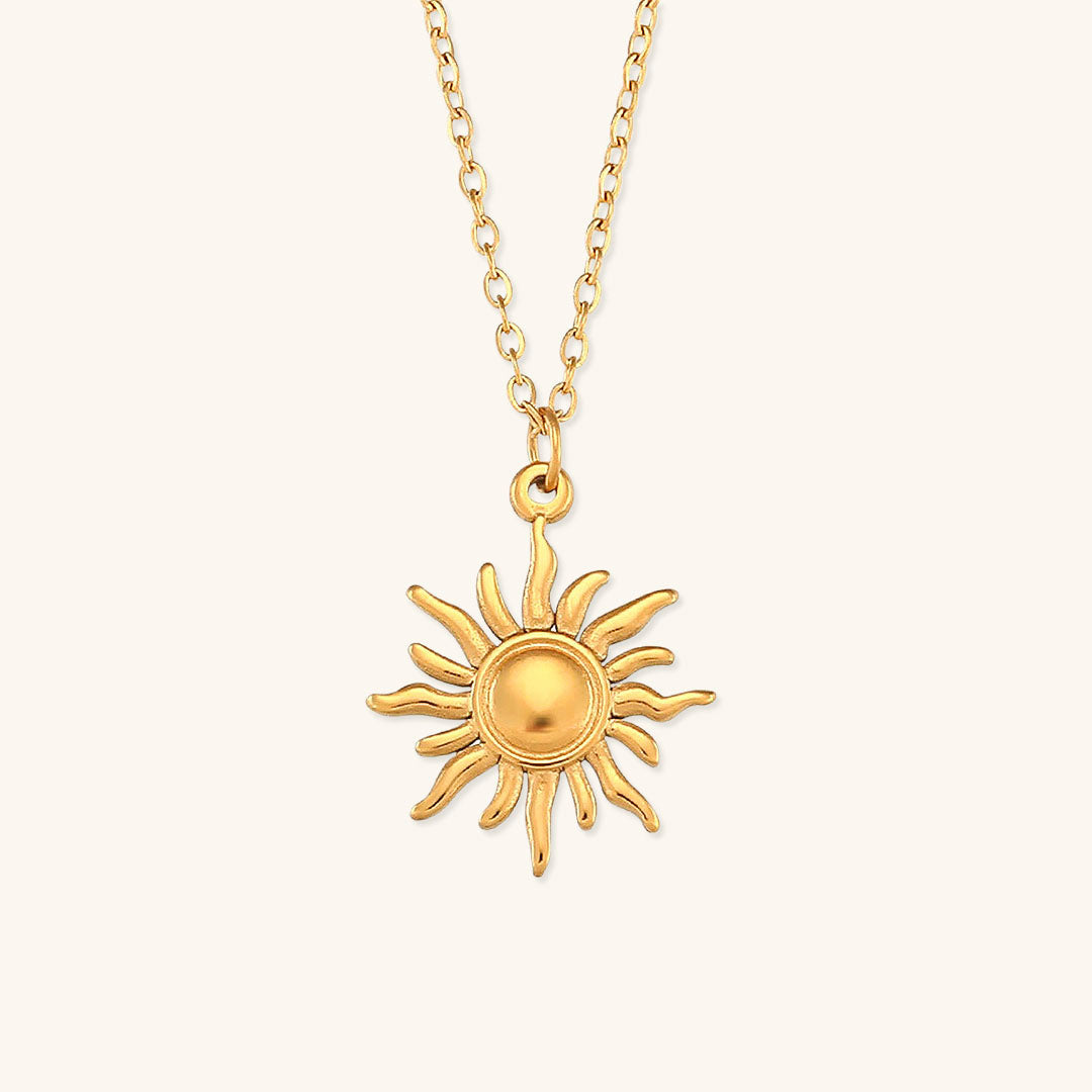 Eliora Guld Solhalsband – Solskensdesign