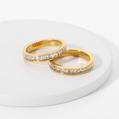 Alleria Guldring: Urokliwa Elegancja