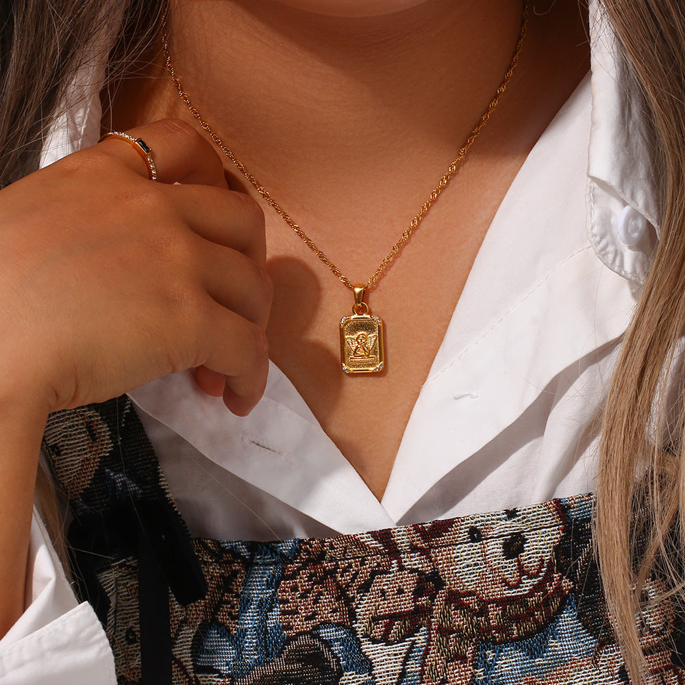 Cleo Halsband